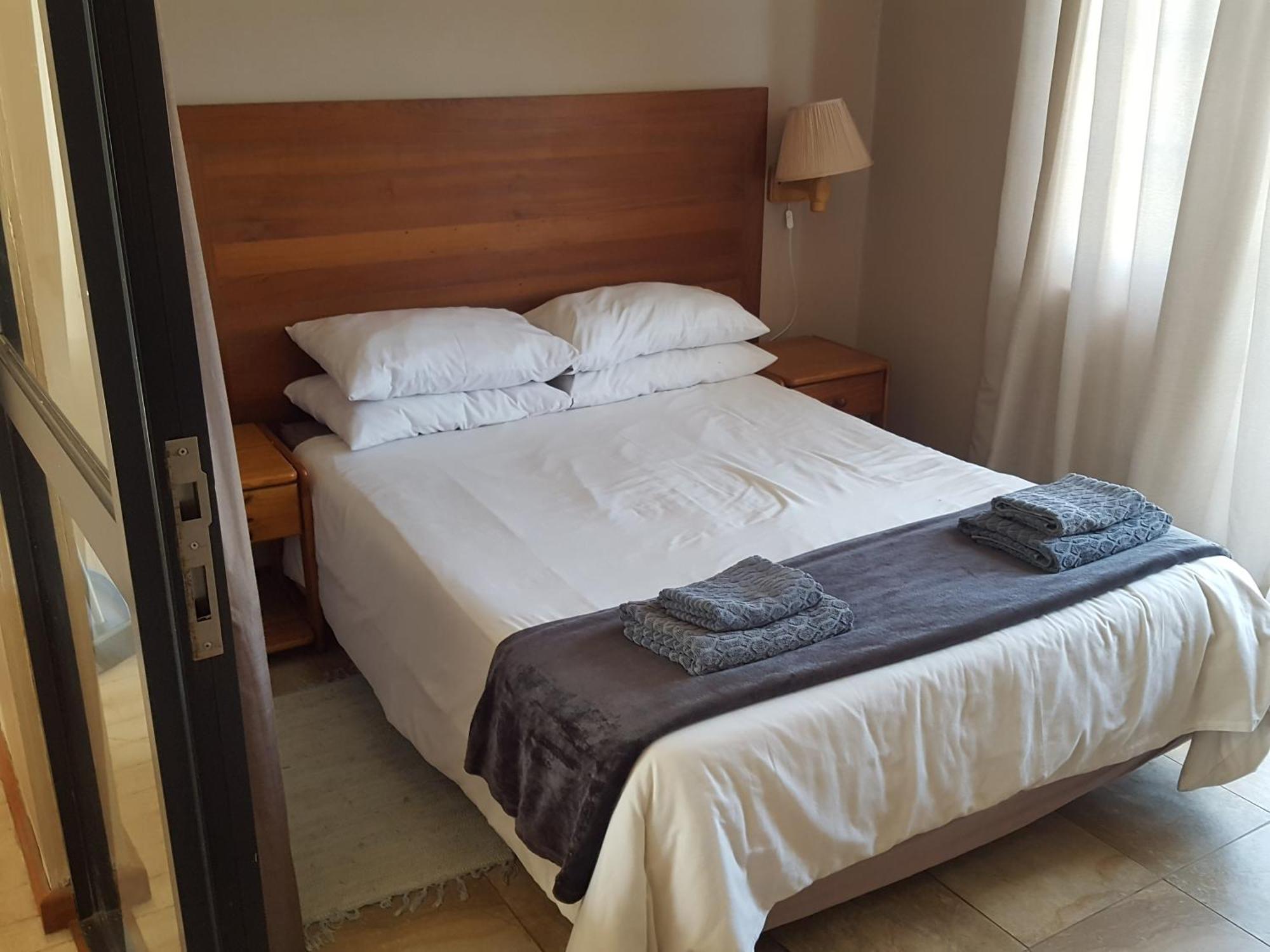 403 Main Road Accommodation Hermanus Bagian luar foto