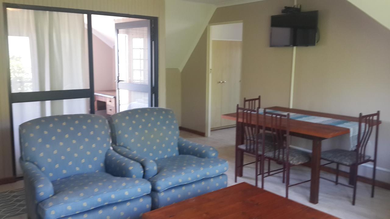 403 Main Road Accommodation Hermanus Bagian luar foto
