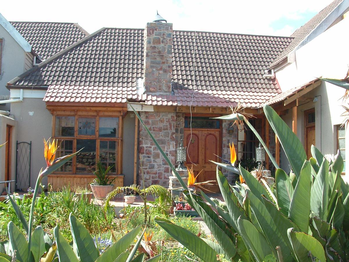 403 Main Road Accommodation Hermanus Bagian luar foto