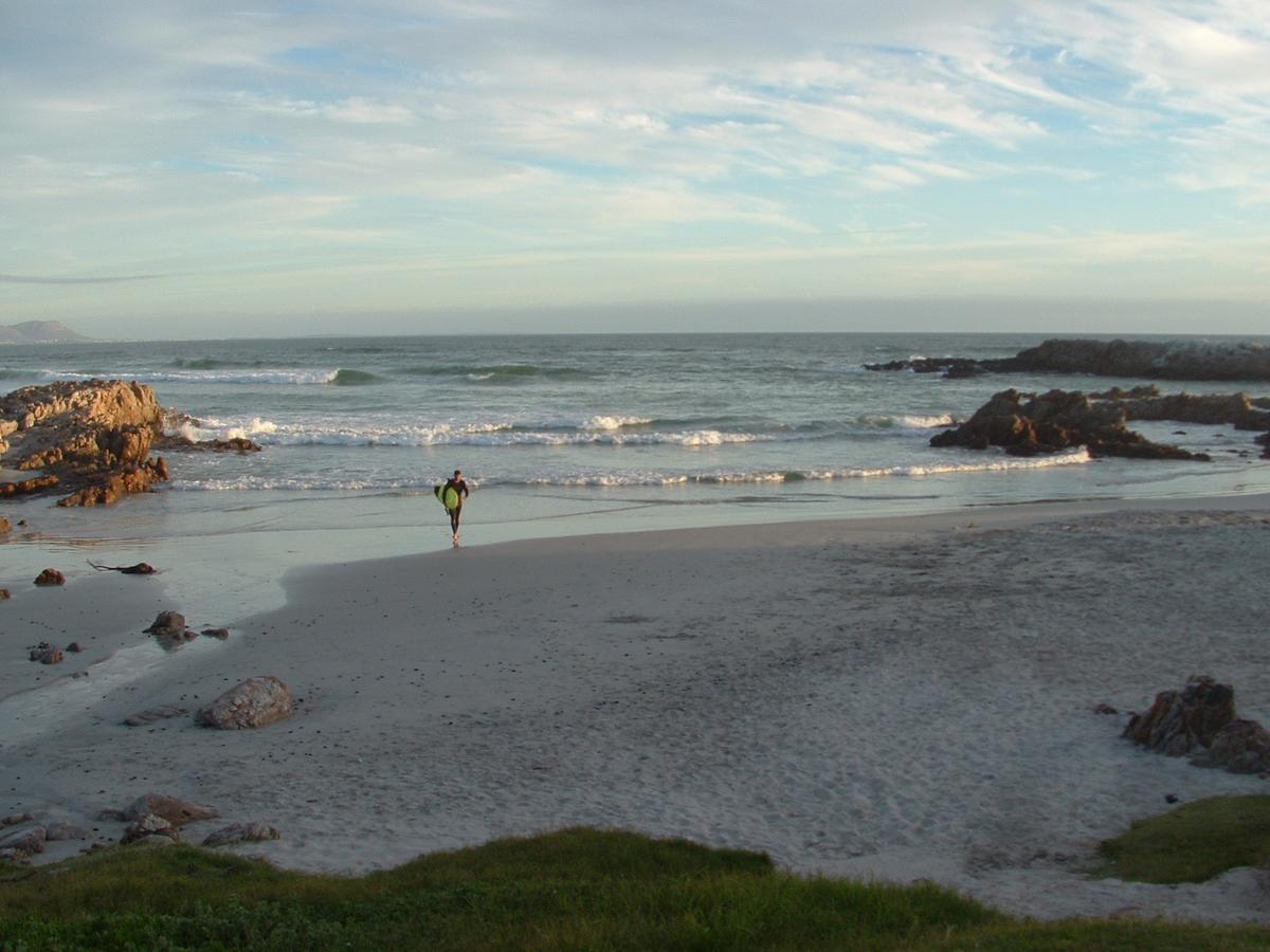 403 Main Road Accommodation Hermanus Bagian luar foto